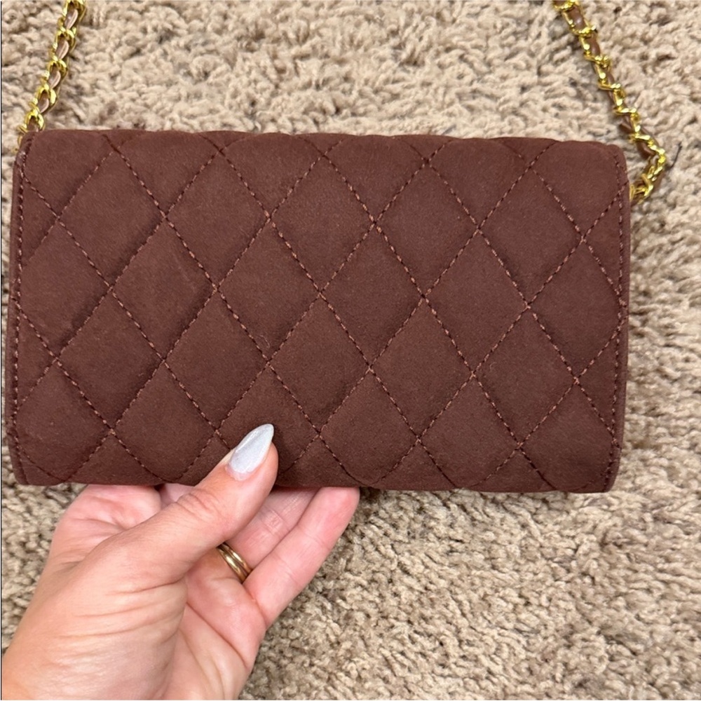 Chanel suede wallet on chain - Picture 9 of 11